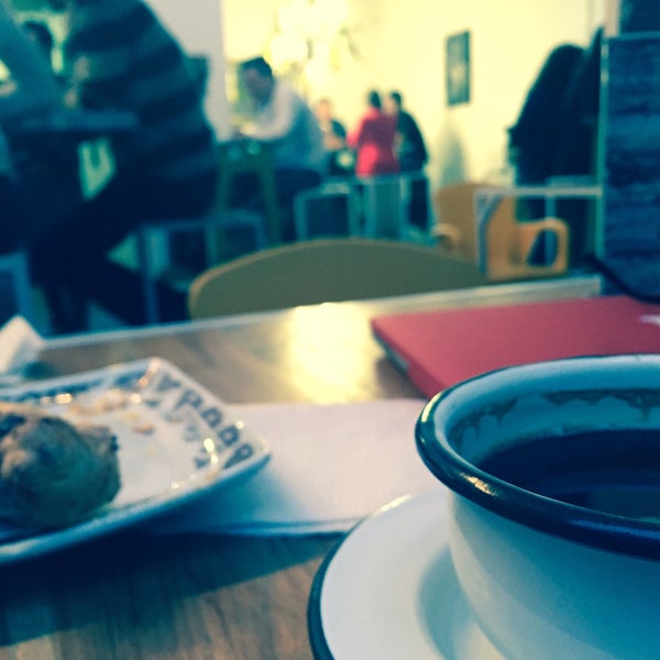 11/24/2015 tarihinde Lo G.ziyaretçi tarafından Varietale Cafes y Tes'de çekilen fotoğraf