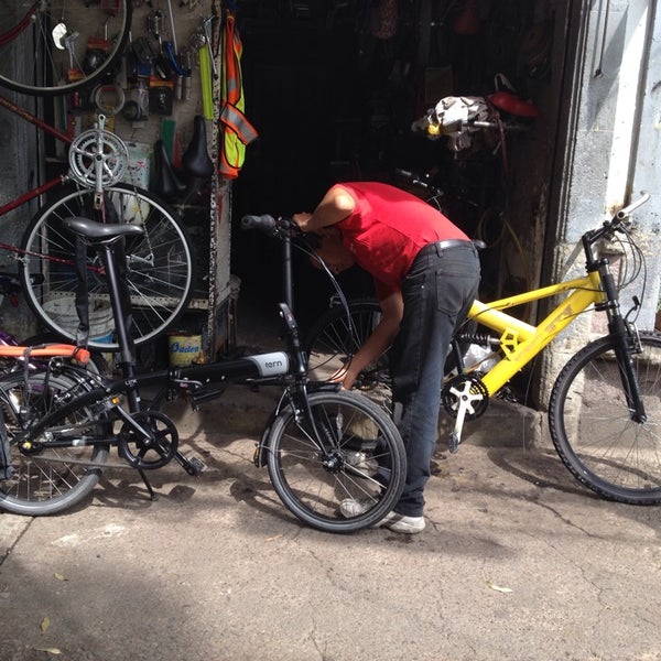 8/30/2013にTochtli D.がTaller de bicicletasで撮った写真