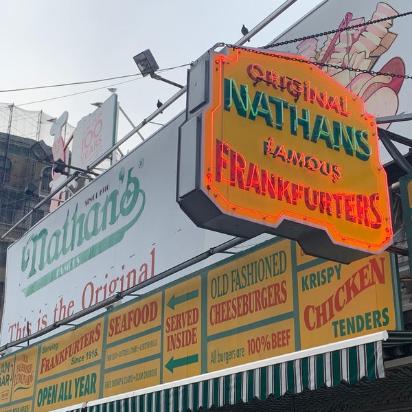 Photo taken at Nathan&#39;s Famous by Anthony W. on 9/9/2023