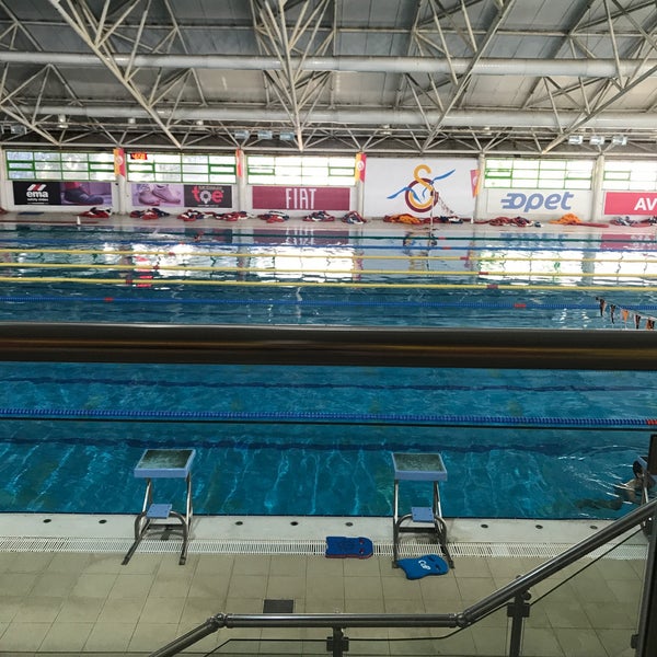 6/25/2019にNesli K.がGalatasaray Ergun Gürsoy Olimpik Yüzme Havuzuで撮った写真