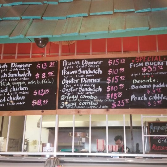Boulevard Fish and Barbeque - 3051 Cutting Blvd