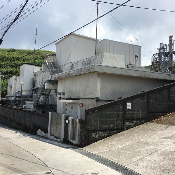 青ヶ島内燃力発電所 Power Plant