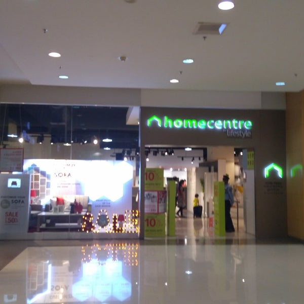 7/8/2017에 Kumar G.님이 R City Mall에서 찍은 사진