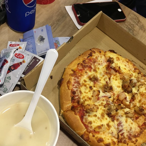pizza hut petaling jaya