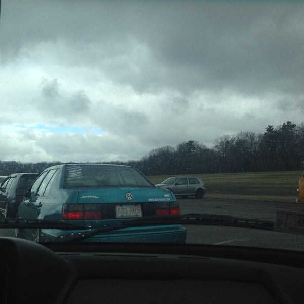 Foto tomada en Seekonk Speedway  por EastCoast S. el 4/27/2014