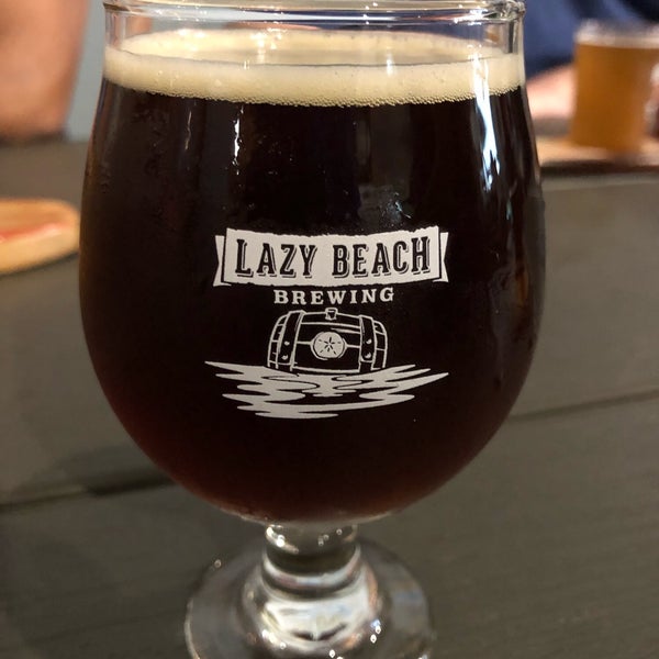 Photo taken at Lazy Beach Brewery by Jamie E. on 6/29/2019