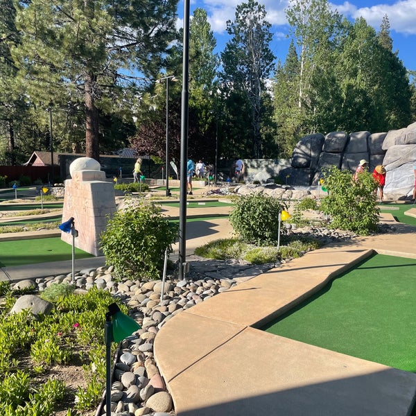 Magic Carpet Golf 4 tips from 327 visitors