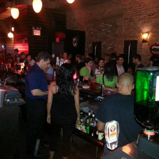 10/24/2012 tarihinde Dwiddy M.ziyaretçi tarafından Crime Scene Bar'de çekilen fotoğraf