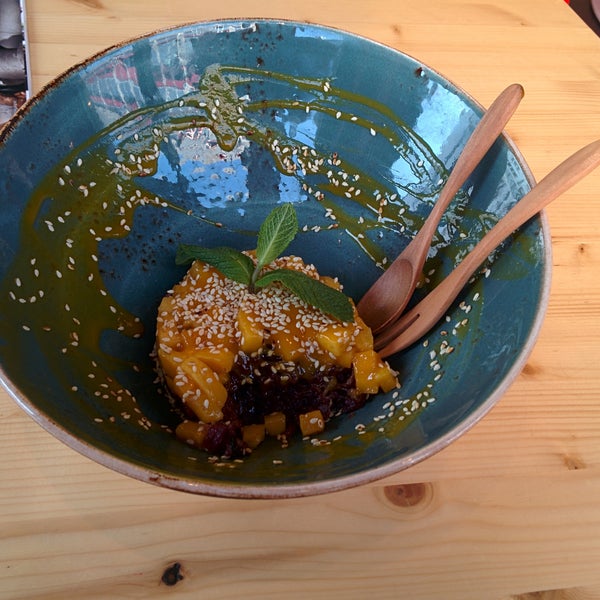 Leckerer Mango-Reiskuchen zum Nachtisch. :3