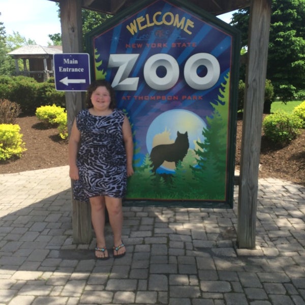 5/26/2014 tarihinde Elizabeth M.ziyaretçi tarafından New York State Zoo at Thompson Park'de çekilen fotoğraf