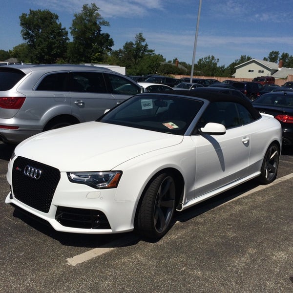 Audi Bedford Bedford'da Oto Bayisi