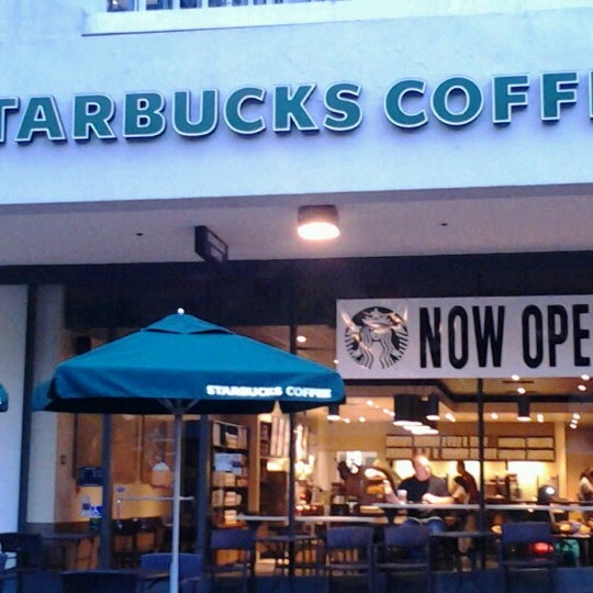 Starbucks Coffee Shop in Los Angeles