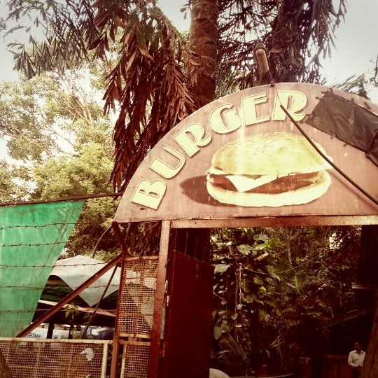 Burger North Main Road, Koregaon Park
