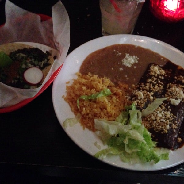 Photo taken at Taqueria Lower East Side by Melissa L. on 2/12/2015