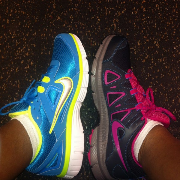 Nike Factory Store - 13 tips