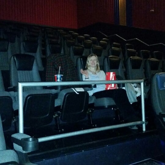 Regal Galleria Mall Poughkeepsie, NY'da fotoğraflar