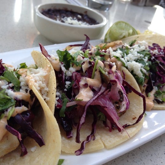 Tacos de pescado are AH-mazing!!