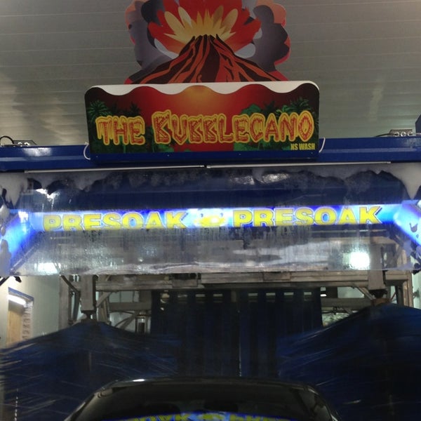 Jerry's 3.00 Car Wash Car Wash and Detail in Clarksville