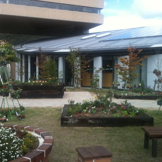 三次市立図書館 Library