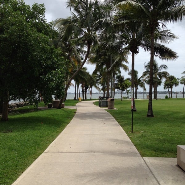 Basketball Court at Margaret Pace Park Park in WynwoodEdgewater