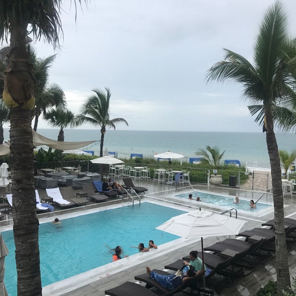 รูปภาพถ่ายที่ Costa d&#39;Este Beach Resort &amp; Spa โดย Gilberto g. เมื่อ 8/20/2017