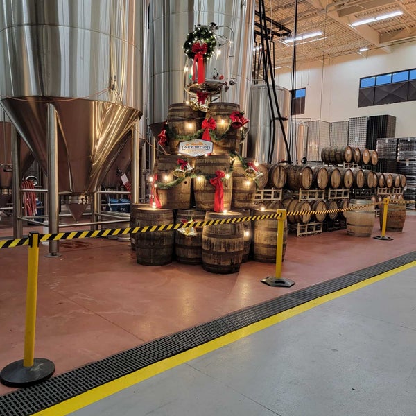 Photo taken at Lakewood Brewing Company by Jeffrey P. on 12/10/2022
