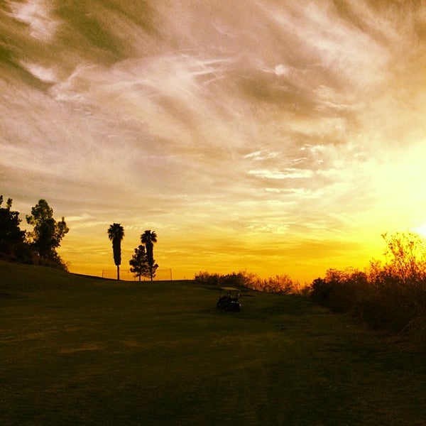 Снимок сделан в Scholl Canyon Golf Course пользователем Chase P. 3/12/2014