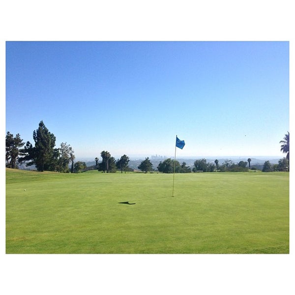 Photo prise au Scholl Canyon Golf Course par Chase P. le8/9/2013