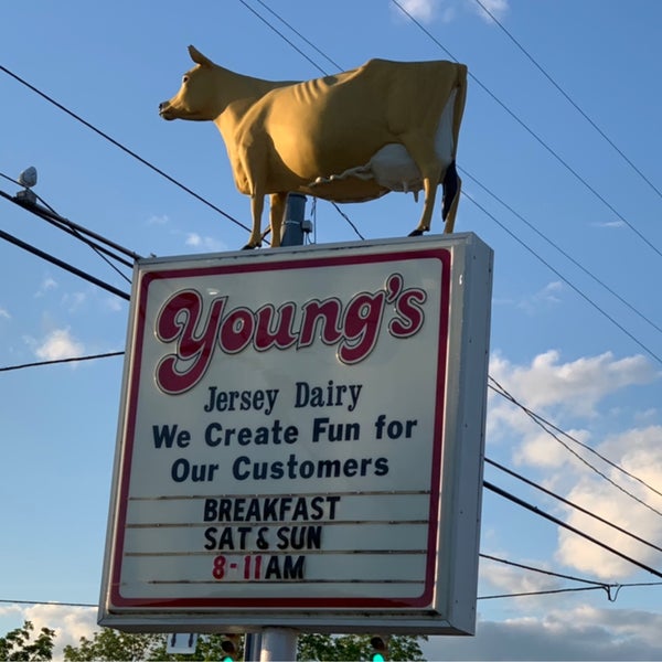 Photo taken at Young&#39;s Jersey Dairy by Marc A. on 5/31/2020