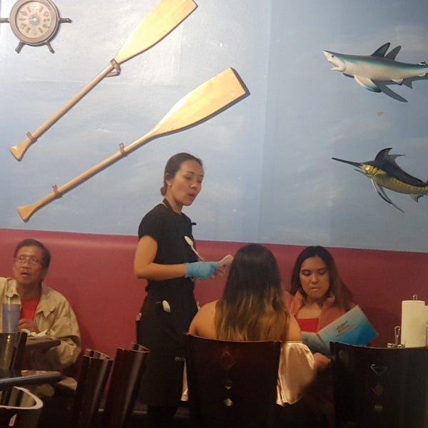 4/14/2019에 Christopher N.님이 Nine Seafood Restaurant에서 찍은 사진