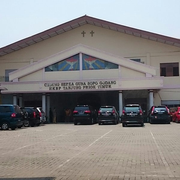 Gedung Serba Guna Sopo Godang HKBP Tanjung Priok Timur