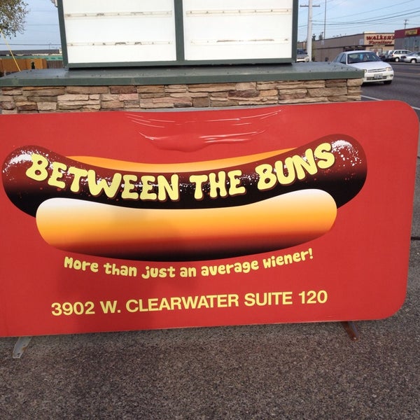 Between The Buns Restaurant 8 tips from 146 visitors