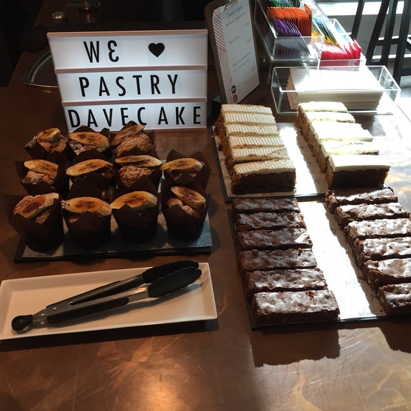 Electronic Arts Guildford'da Ofis