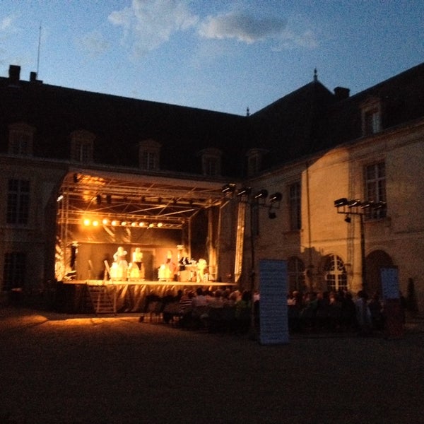 Foto diambil di Château de Condé oleh Aymeri d. pada 6/7/2014