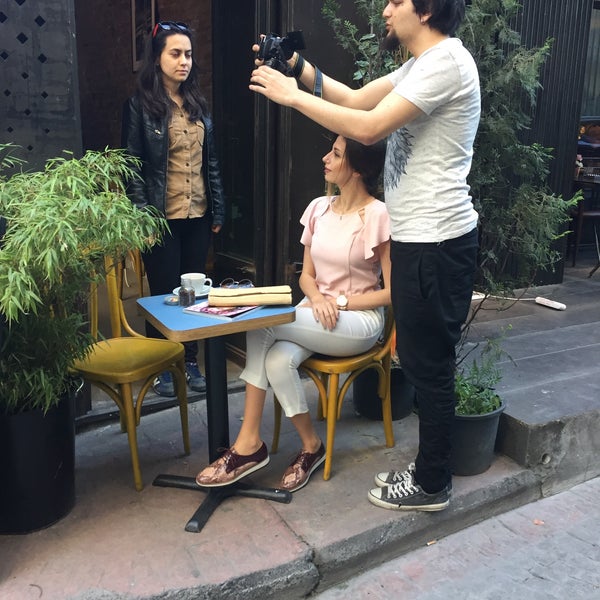 4/21/2016にMelis Ş.がNano Cafeで撮った写真