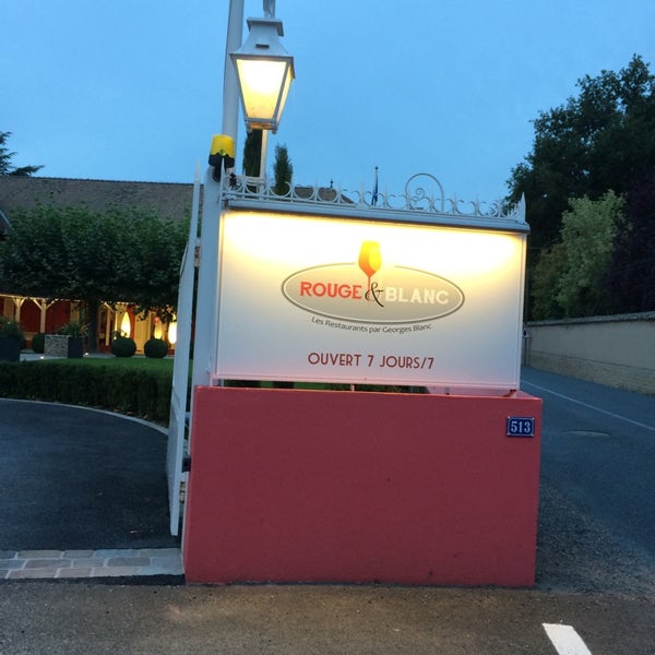 Blanc ресторан красные украшения. Blue blanc rouge одежда. Blanc ресторан красные украшения. Чай эрл грей ноль в жестяночных. Bleu blanc rouge платье.