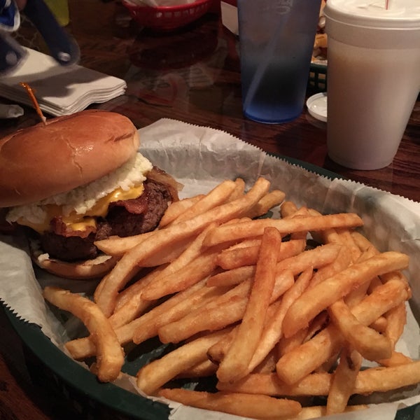 Gahanna Grill Restoran Amerika di Gahanna