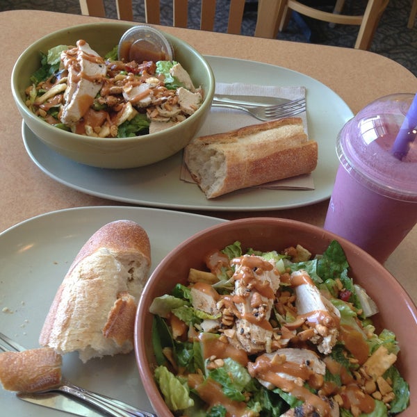 Panera Bread Bakery in Oak Creek