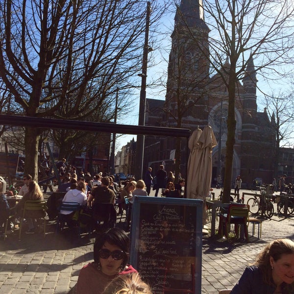 Photo taken at Aan Het Strand Van Oostende by Yuri v. on 3/8/2015