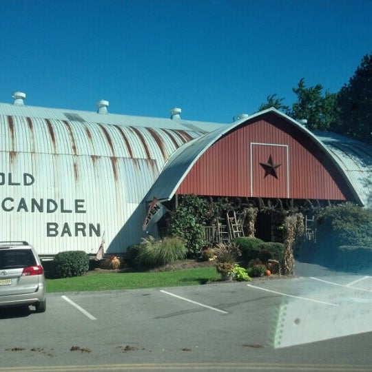 Old Candle Barn 383 ziyaretçidan 3 tavsiye'da fotoğraflar