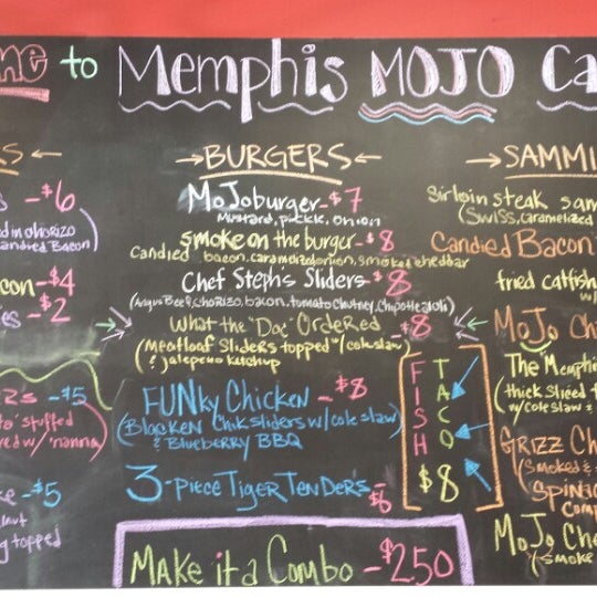 Das Foto wurde bei Memphis Mojo Cafe von Ann M. am 3/27/2014 aufgenommen