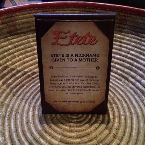 Foto scattata a Etete Ethiopian Cuisine da Samantha J. il 5/12/2014