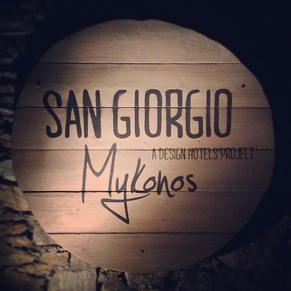Photo taken at San Giorgio Mykonos by Philipp W. on 9/27/2012