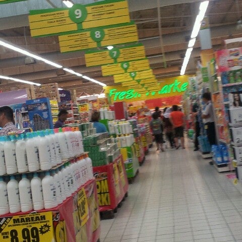 Giant hypermarket kelana jaya