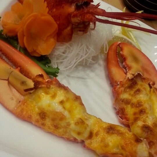 Foto scattata a Mogu Sushi da Sumen Z. il 11/6/2013