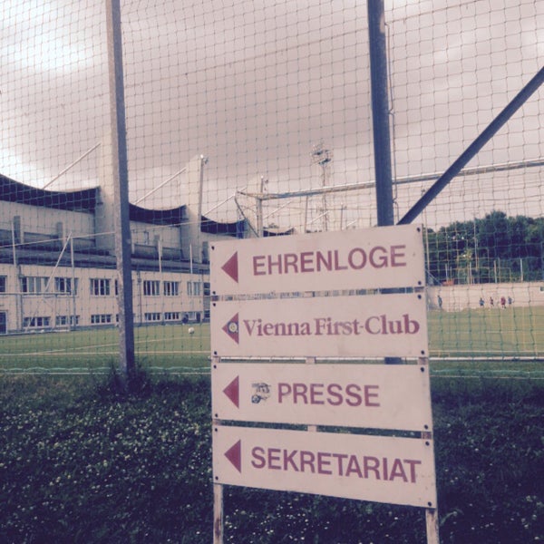 6/9/2015에 Graham B.님이 Hohe Warte - Vienna Stadion에서 찍은 사진