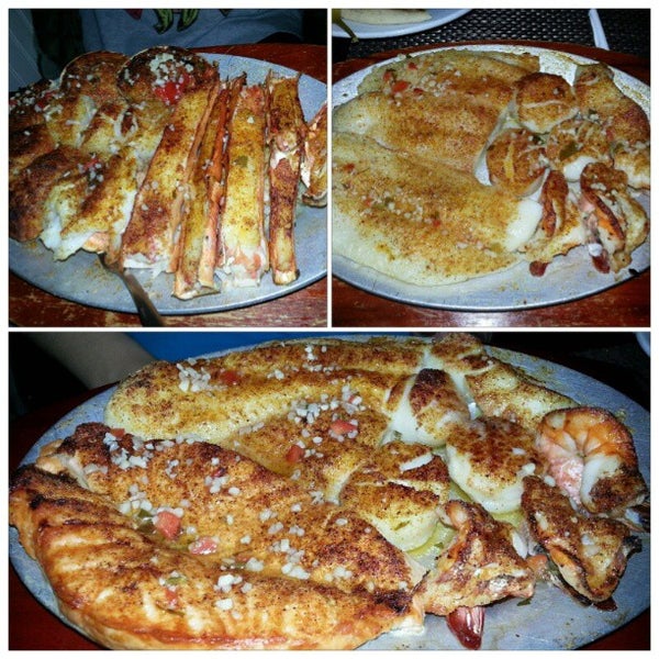 รูปภาพถ่ายที่ Psari Seafood Restaurant &amp; Bar โดย Christina Y. เมื่อ 4/14/2013