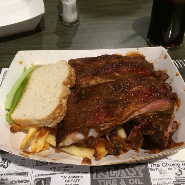 New Riegel Cafe 14 N Perry St