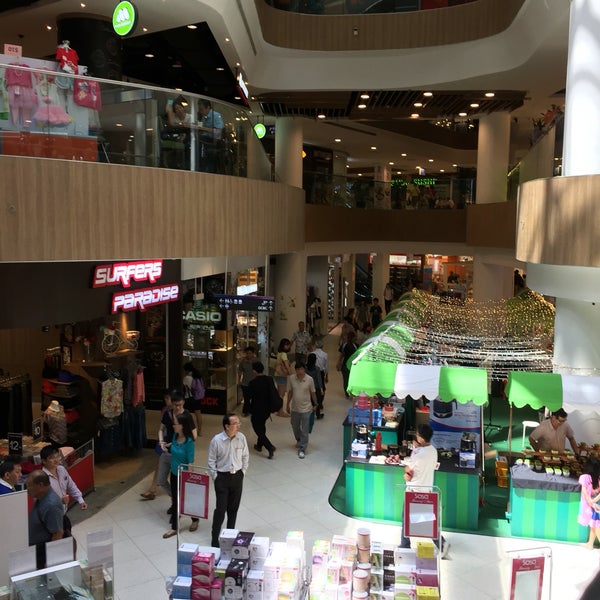 6/6/2016 tarihinde Helio C.ziyaretçi tarafından White Sands Shopping Centre'de çekilen fotoğraf