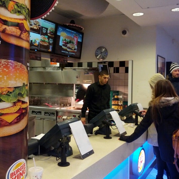 Photo prise au Burger King par Nick C. le3/24/2013